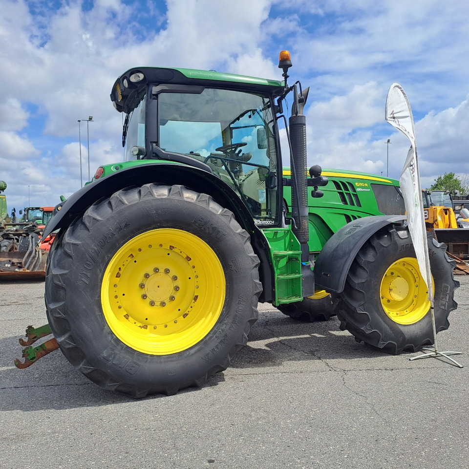 JOHN DEERE 6210R - جرار: صور 2 JOHN DEERE 6210R - جرار: صور 2