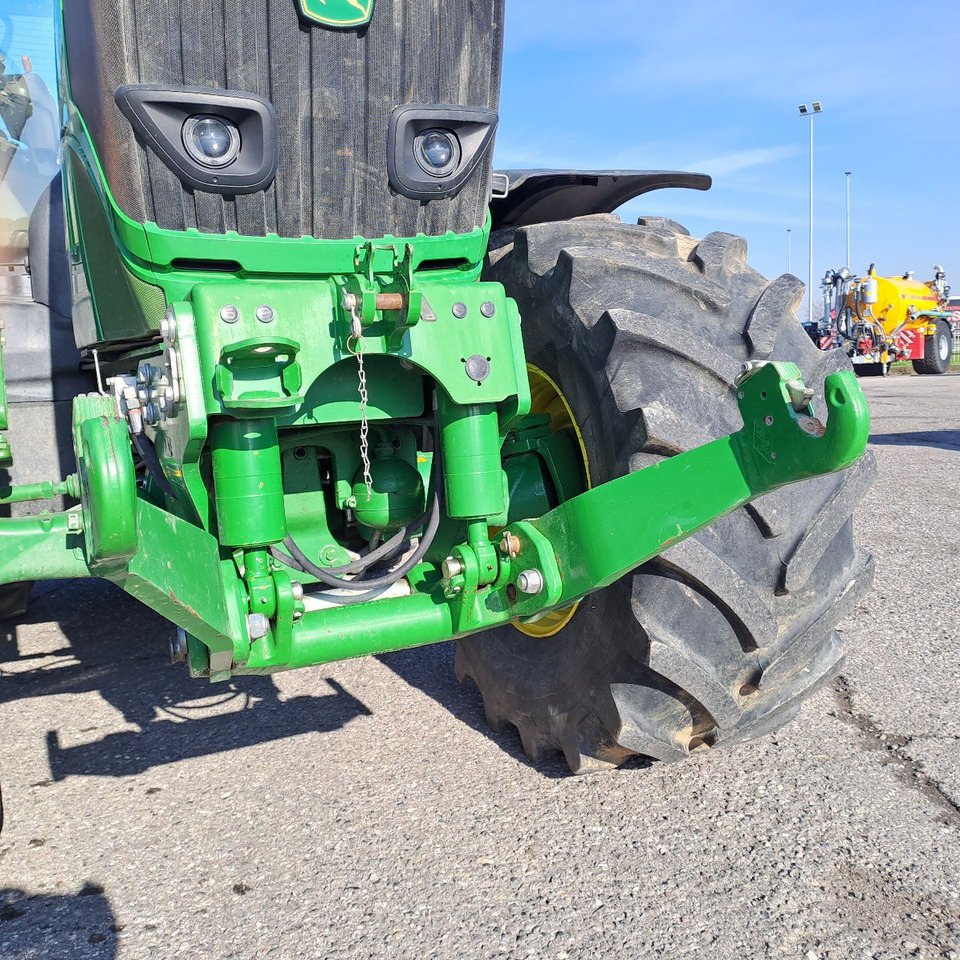 جرار JOHN DEERE 6215R - ASTA AGRIBERTOCCHI: صور 10