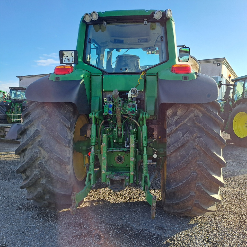 JOHN DEERE 6830 - جرار: صور 5 JOHN DEERE 6830 - جرار: صور 5
