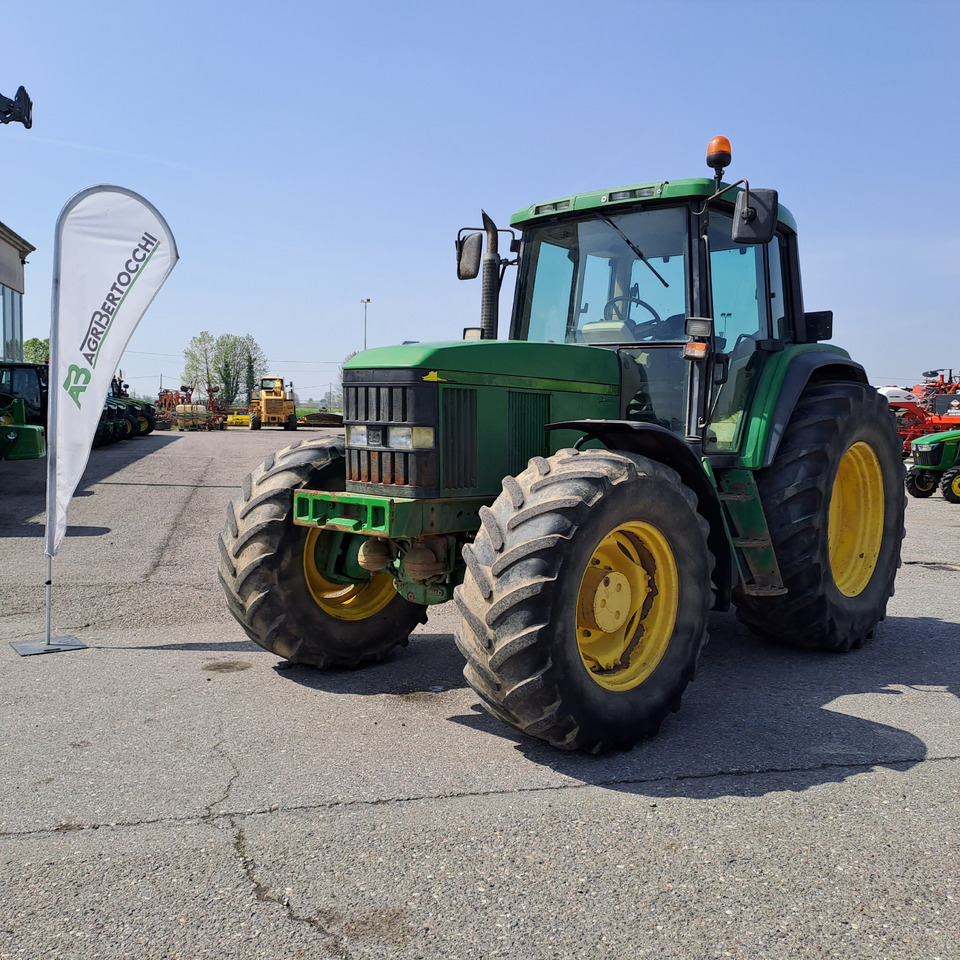 JOHN DEERE 6910 - جرار: صور 1 JOHN DEERE 6910 - جرار: صور 1