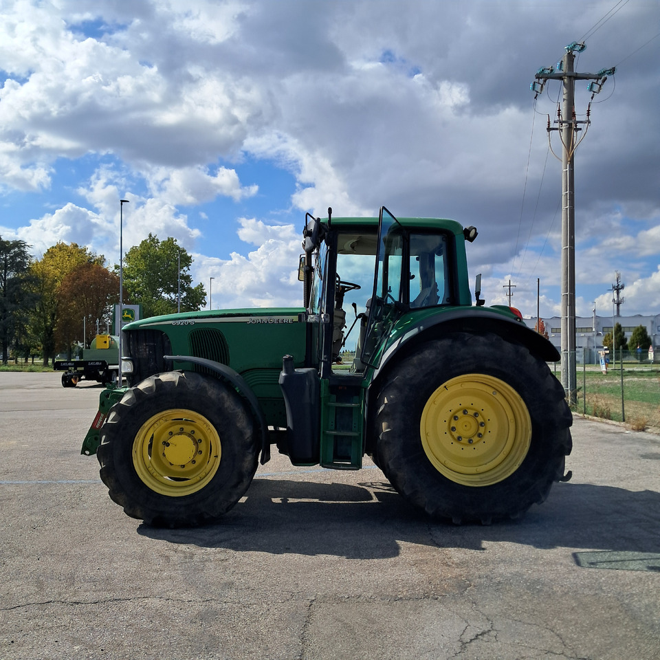 JOHN DEERE 6920S - جرار: صور 2 JOHN DEERE 6920S - جرار: صور 2