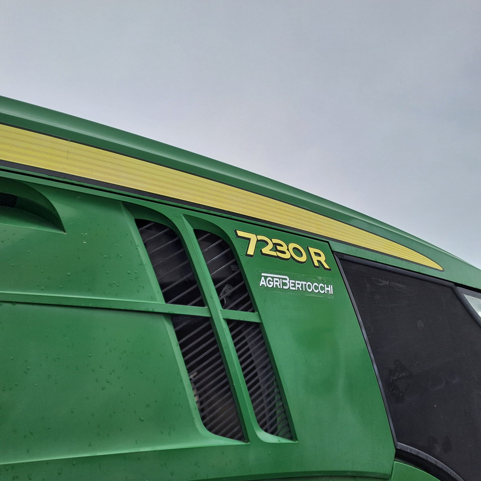 JOHN DEERE 7230R - جرار: صور 4 JOHN DEERE 7230R - جرار: صور 4