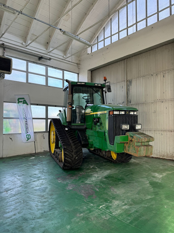 JOHN DEERE 8410T - جرار: صور 1 JOHN DEERE 8410T - جرار: صور 1