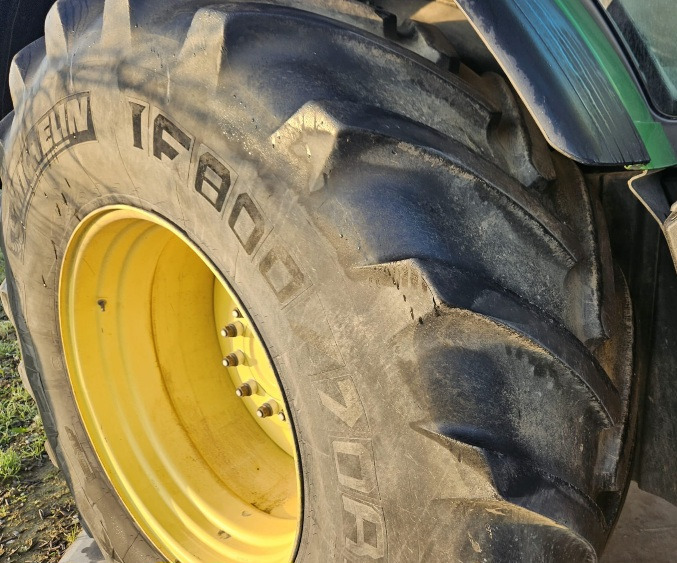JOHN DEERE 8410 - جرار: صور 4 JOHN DEERE 8410 - جرار: صور 4