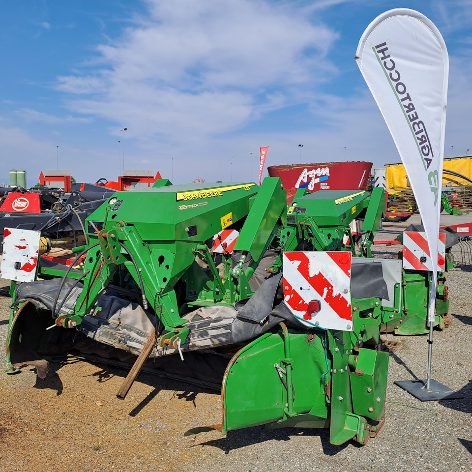 JOHN DEERE FC 131 - جزازة: صور 1 JOHN DEERE FC 131 - جزازة: صور 1