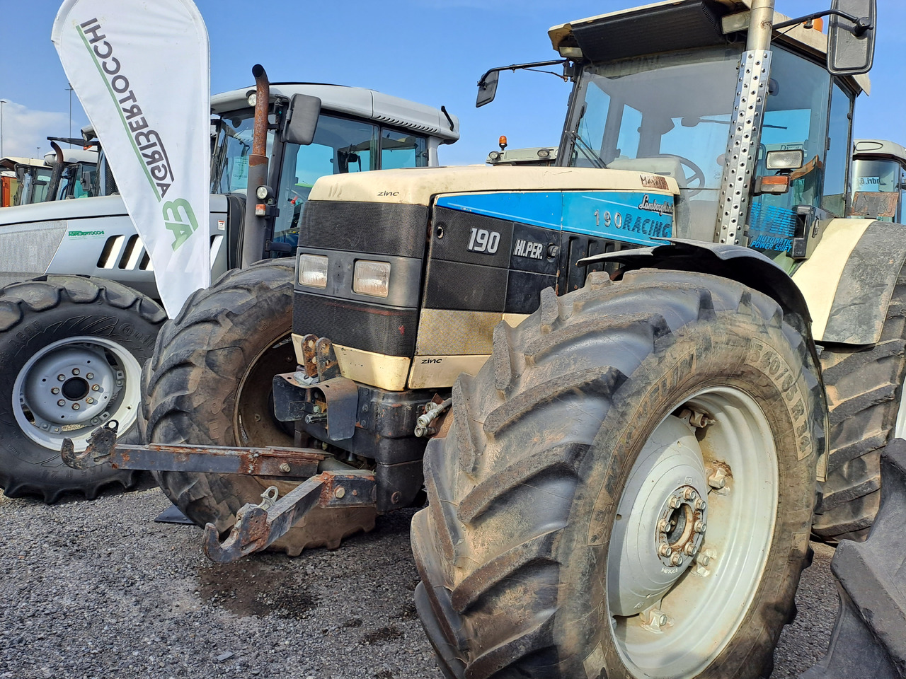 LAMBORGHINI RACING 190 - جرار: صور 3 LAMBORGHINI RACING 190 - جرار: صور 3