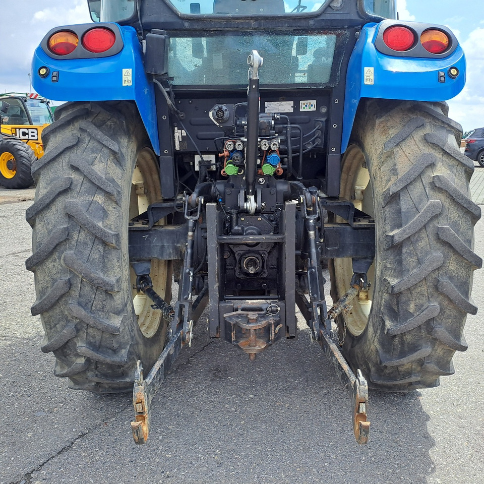 NEW HOLLAND T4.95 - جرار: صور 4 NEW HOLLAND T4.95 - جرار: صور 4