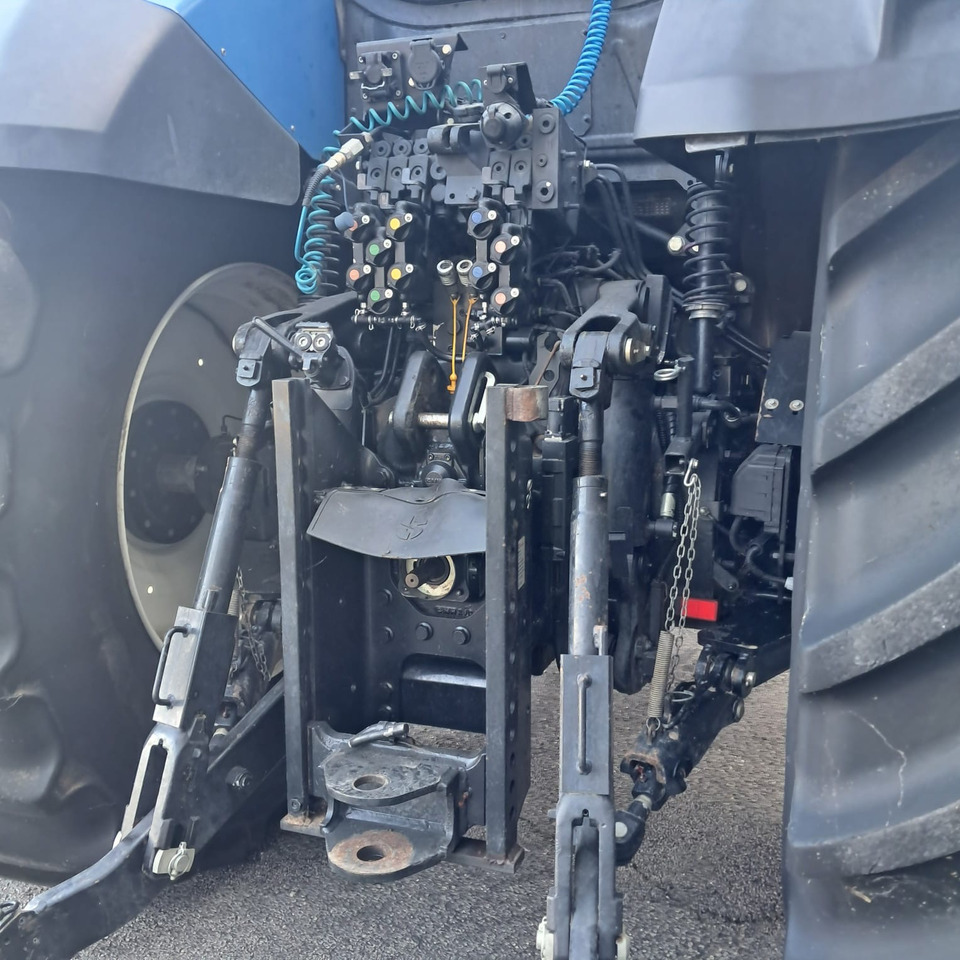 NEW HOLLAND T7 HD - جرار: صور 5 NEW HOLLAND T7 HD - جرار: صور 5