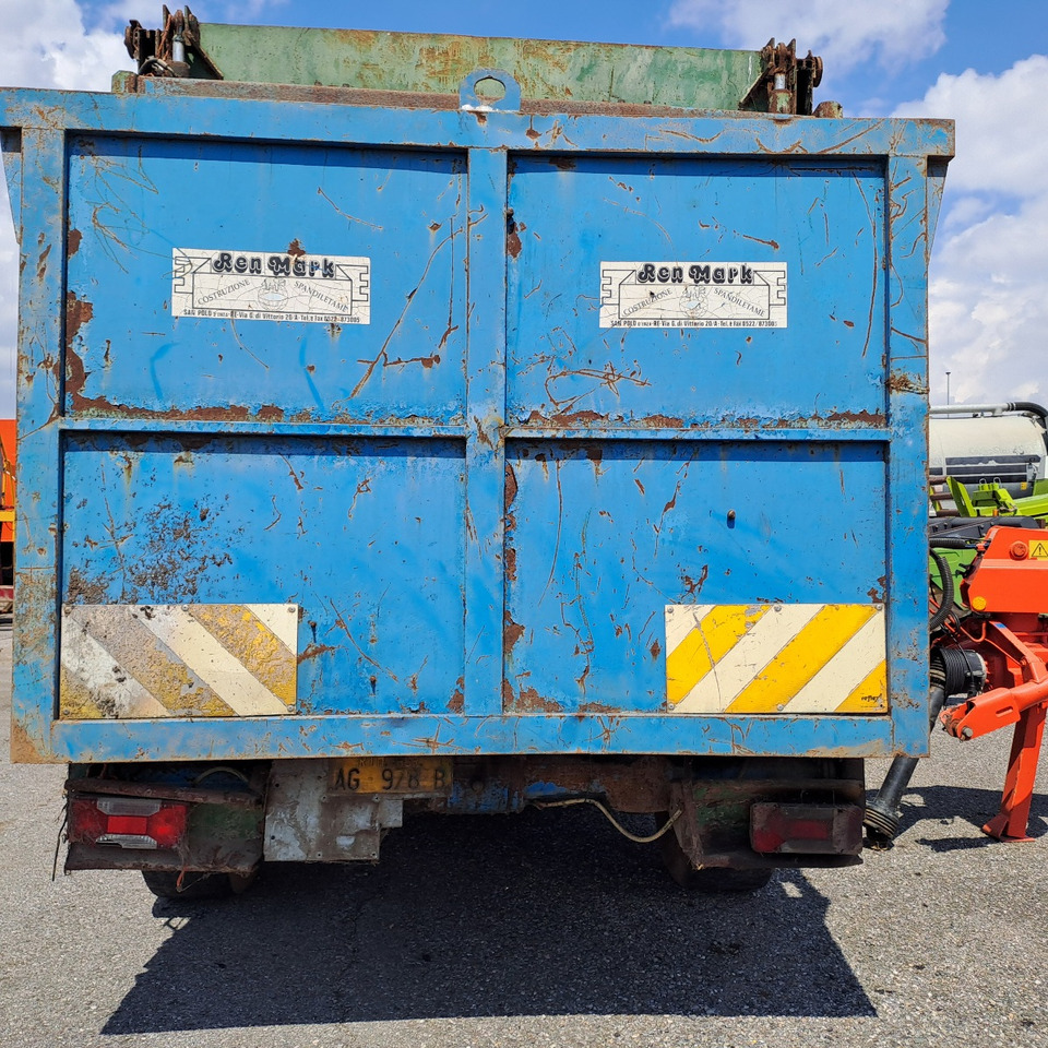 SPANDILETAME REN MARK - نثر السماد: صور 4 SPANDILETAME REN MARK - نثر السماد: صور 4