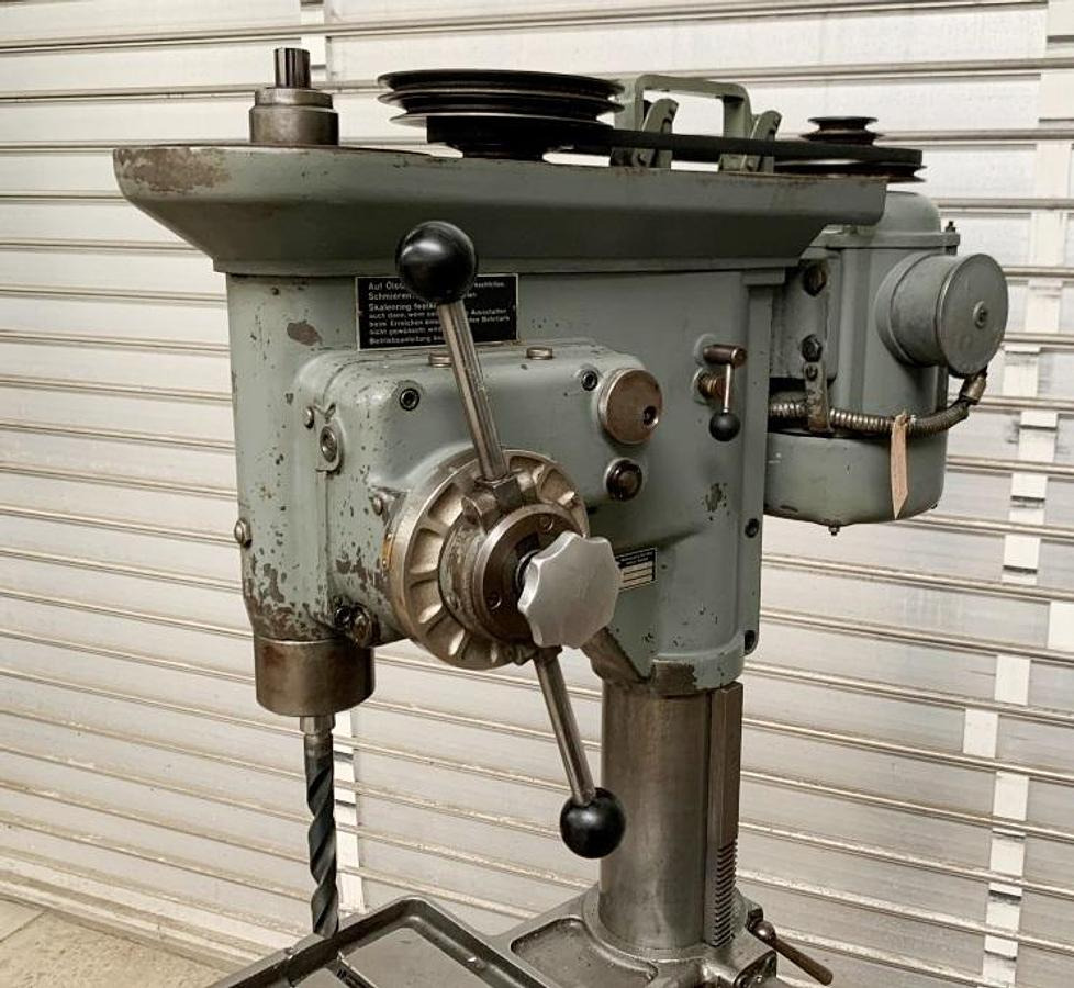 Säulenbohrmaschine IXION - دريل ثابت: صور 2 Säulenbohrmaschine IXION - دريل ثابت: صور 2