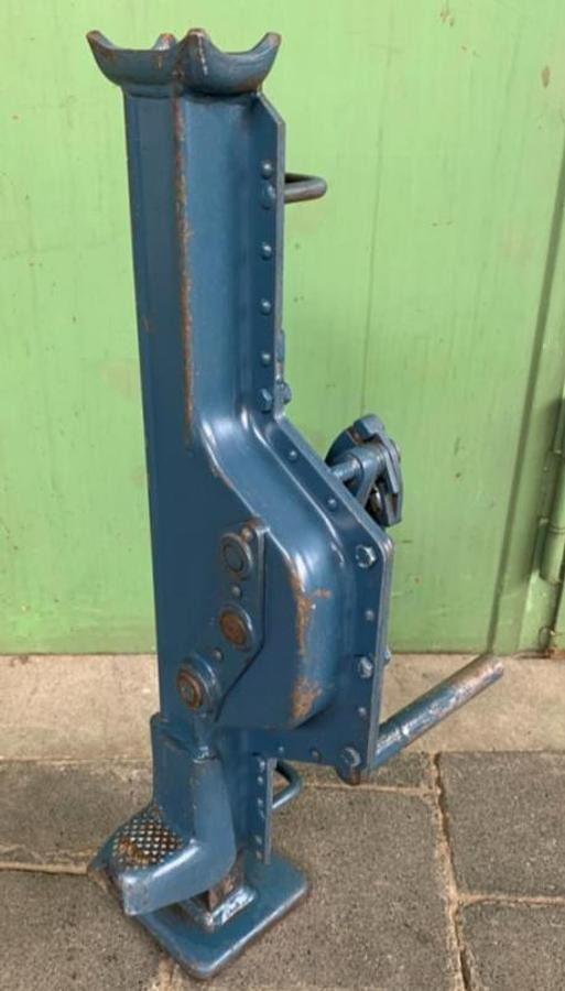 Stockwinde BÖCKER - معدات المستودعات: صور 1 Stockwinde BÖCKER - معدات المستودعات: صور 1