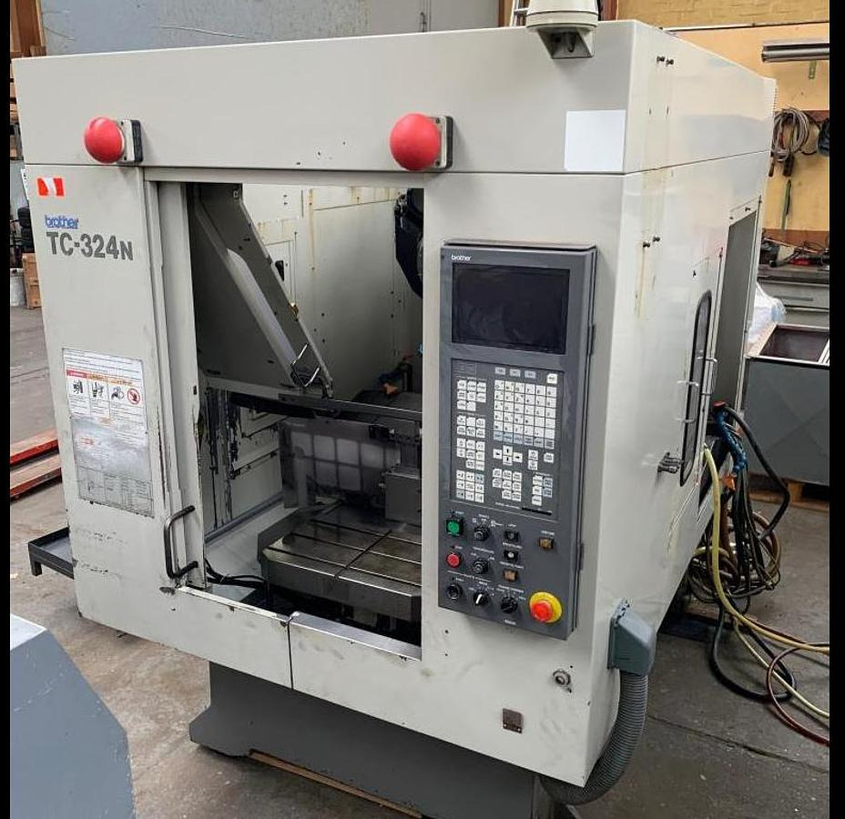 Vertikal-Bearbeitungszentrum BROTHER - مركز تصنيع CNC: صور 1 Vertikal-Bearbeitungszentrum BROTHER - مركز تصنيع CNC: صور 1