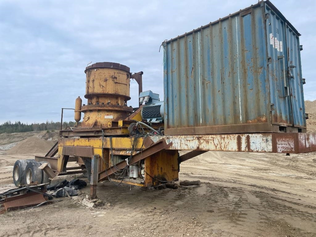 Svedala H400 kartiomurskain - كسارة متحركه: صور 2 Svedala H400 kartiomurskain - كسارة متحركه: صور 2