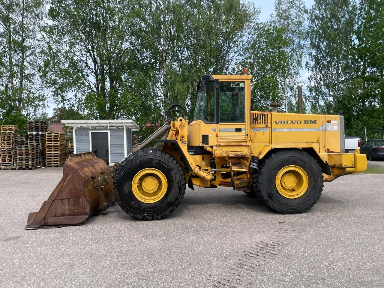 Volvo L120B - اللودر بعجل: صور 1 Volvo L120B - اللودر بعجل: صور 1