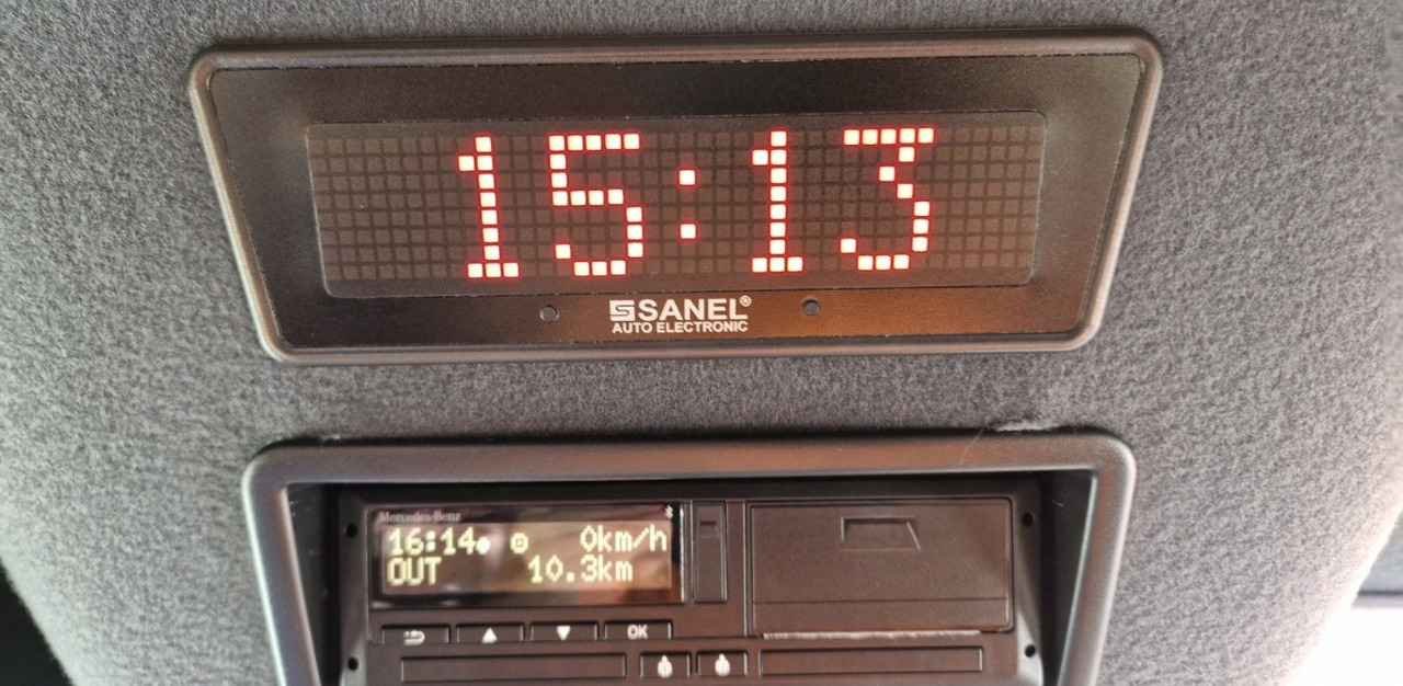 تأجير Mercedes Benz Sprinter 415 19 asientos Mercedes Benz Sprinter 415 19 asientos: صور 18