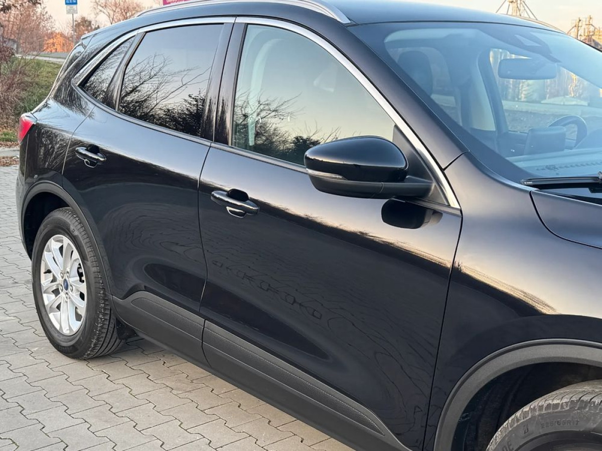 سيارة دفع رباعي Ford Kuga Ford 2.0 EcoBlue AWD Titanium X Kamery: صور 10