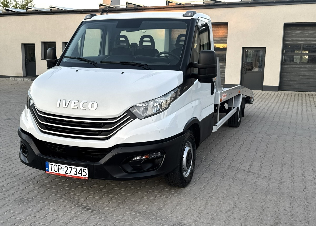 تأجير Iveco Daily 3.0 160KM Rok 2022 55 tys km przebiegu AUTOLAWETA Najazd laweta Iveco Daily 3.0 160KM Rok 2022 55 tys km przebiegu AUTOLAWETA Najazd laweta: صور 10