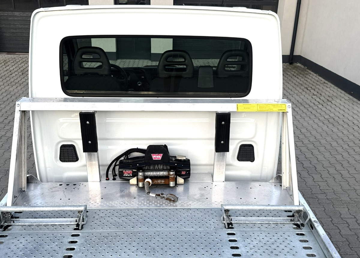 تأجير Iveco Daily 3.0 160KM Rok 2022 55 tys km przebiegu AUTOLAWETA Najazd laweta Iveco Daily 3.0 160KM Rok 2022 55 tys km przebiegu AUTOLAWETA Najazd laweta: صور 20
