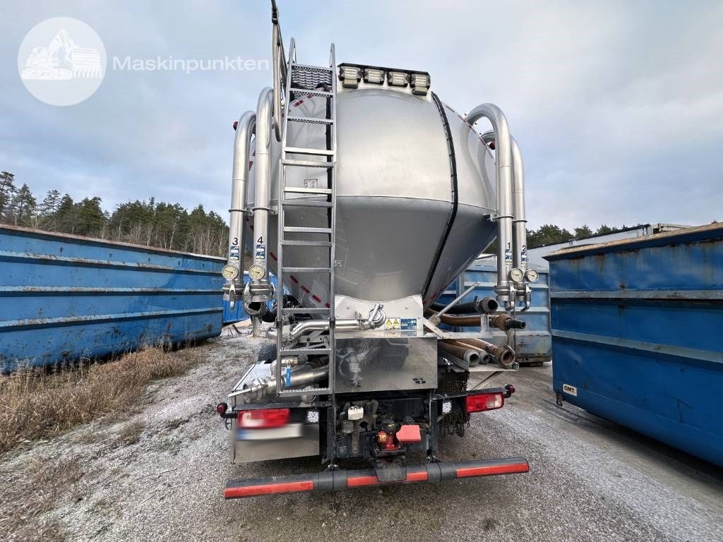 DAF XF 510 Z EKIPAGE - شاحنة صهريج: صور 5 DAF XF 510 Z EKIPAGE - شاحنة صهريج: صور 5