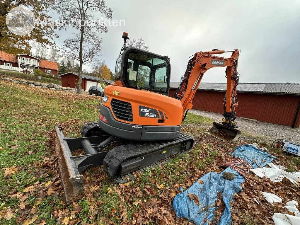 Doosan DX 62 R - حفارة مصغرة: صور 4 Doosan DX 62 R - حفارة مصغرة: صور 4