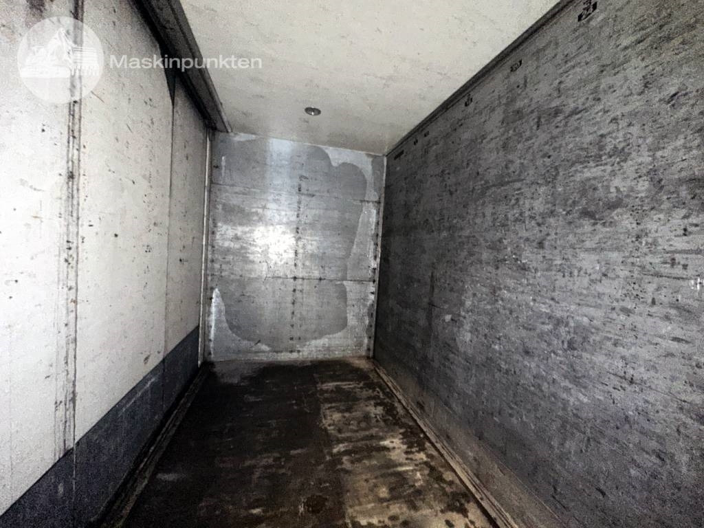 بصندوق مغلق مقطورة Ekeri S9-D: صور 35