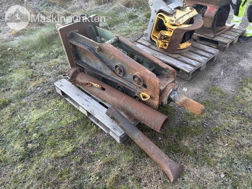 Furukawa HB 10G Hydralhammare - مطرقة هيدروليكية - آلات البناء: صور 1 Furukawa HB 10G Hydralhammare - مطرقة هيدروليكية - آلات البناء: صور 1