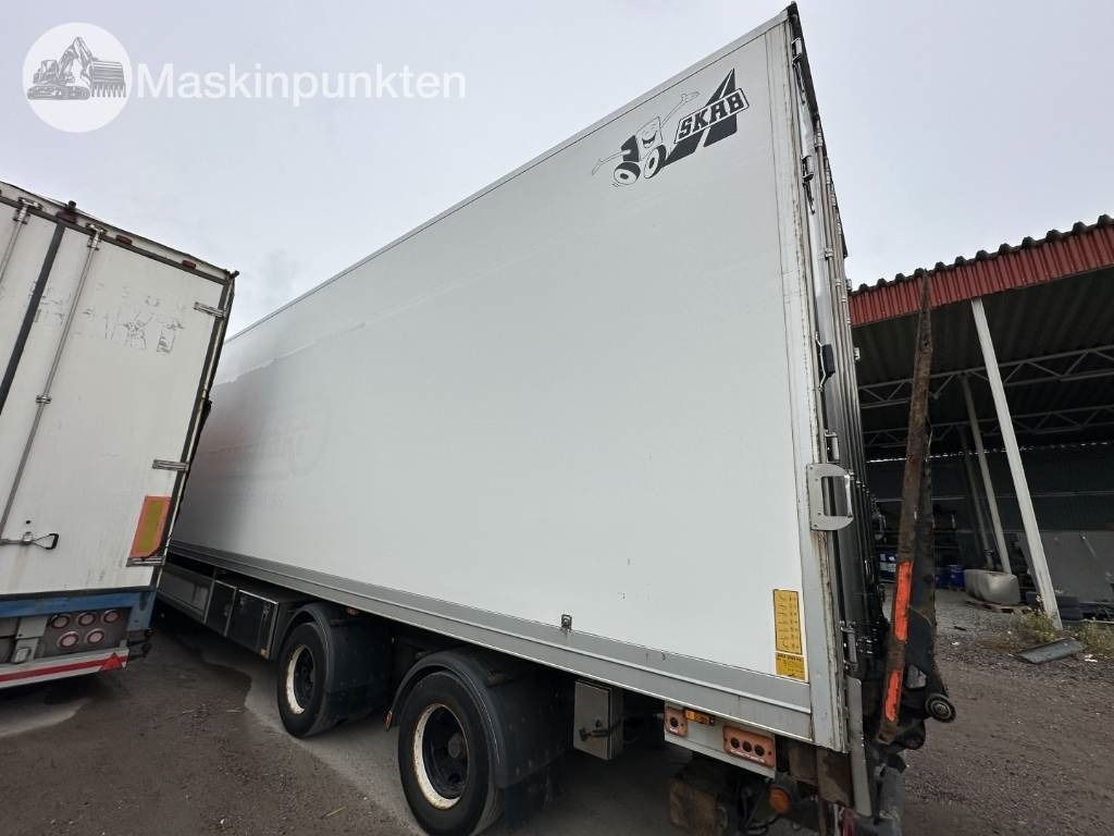 بصندوق مغلق مقطورة HFR PF 36: صور 6 بصندوق مغلق مقطورة HFR PF 36: صور 6