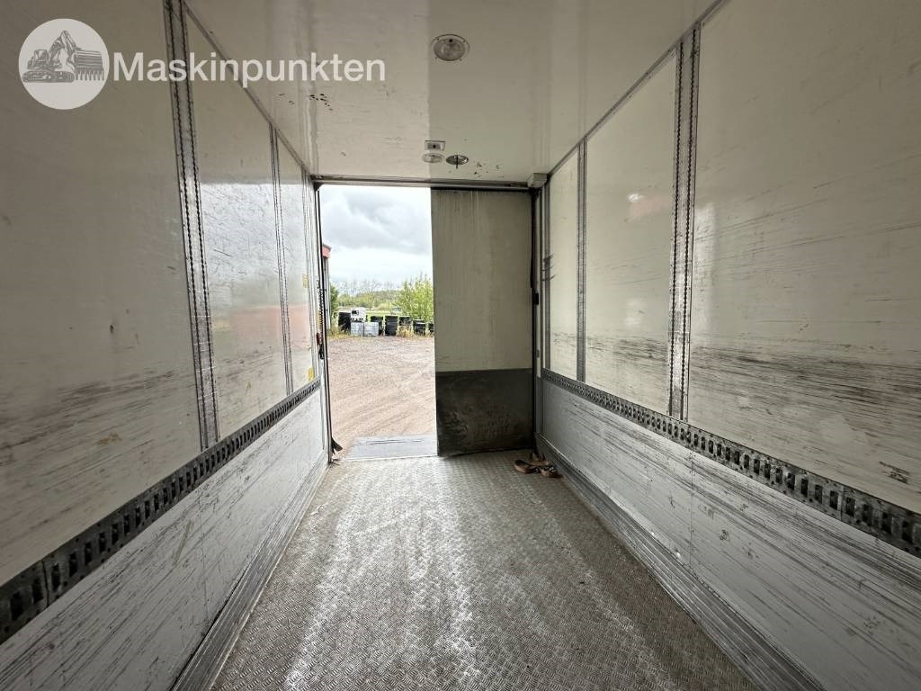 بصندوق مغلق مقطورة HFR PF 36: صور 32 بصندوق مغلق مقطورة HFR PF 36: صور 32