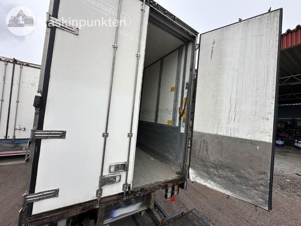 بصندوق مغلق مقطورة HFR PF 36: صور 28 بصندوق مغلق مقطورة HFR PF 36: صور 28