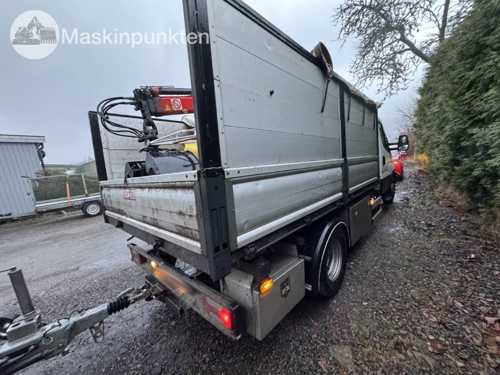 Iveco Daily 70C17H med Fassi F40 kran - شاحنة كرين: صور 3 Iveco Daily 70C17H med Fassi F40 kran - شاحنة كرين: صور 3