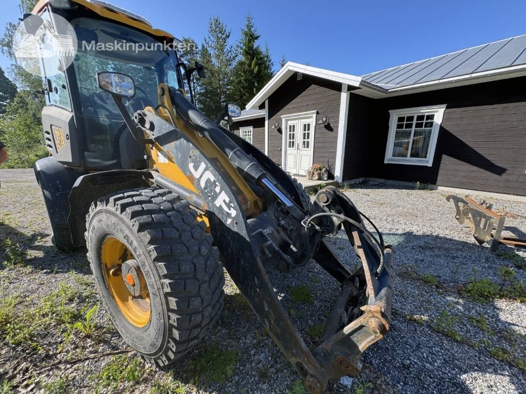 JCB 413 K - اللودر بعجل: صور 4 JCB 413 K - اللودر بعجل: صور 4