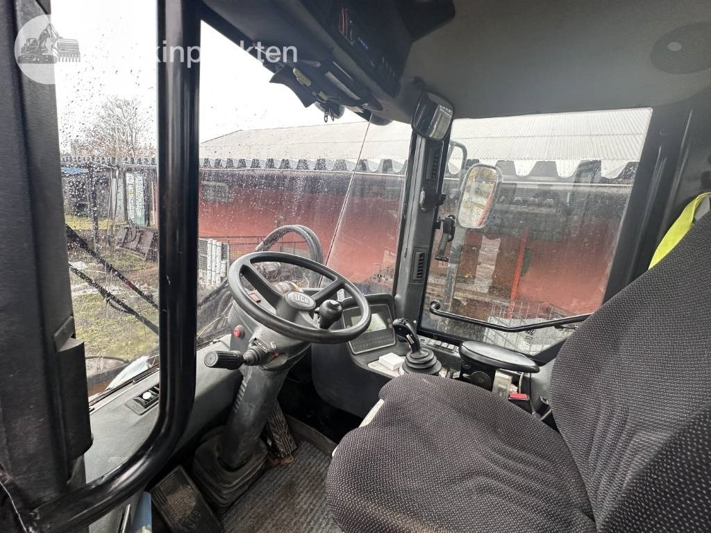 اللودر بعجل JCB 416 S: صور 37 اللودر بعجل JCB 416 S: صور 37