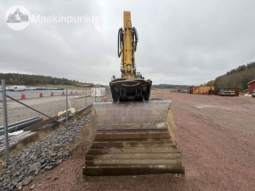 Komatsu PC 210 LC-11EO - حفارات زحافة: صور 2 Komatsu PC 210 LC-11EO - حفارات زحافة: صور 2