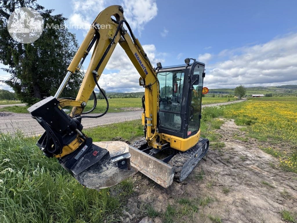 Komatsu PC 26 MR - حفارة مصغرة: صور 1 Komatsu PC 26 MR - حفارة مصغرة: صور 1
