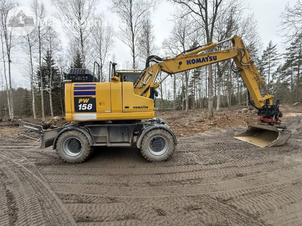 Komatsu PW 158-11 E0 - حفارة على عجلات: صور 3 Komatsu PW 158-11 E0 - حفارة على عجلات: صور 3