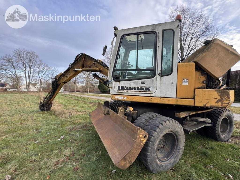 Liebherr A 310 B - حفارة على عجلات: صور 2 Liebherr A 310 B - حفارة على عجلات: صور 2