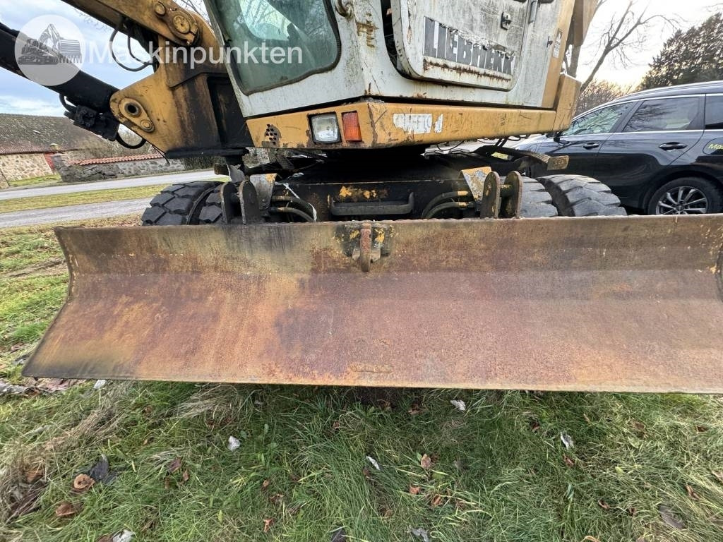 Liebherr A 310 B - حفارة على عجلات: صور 5 Liebherr A 310 B - حفارة على عجلات: صور 5