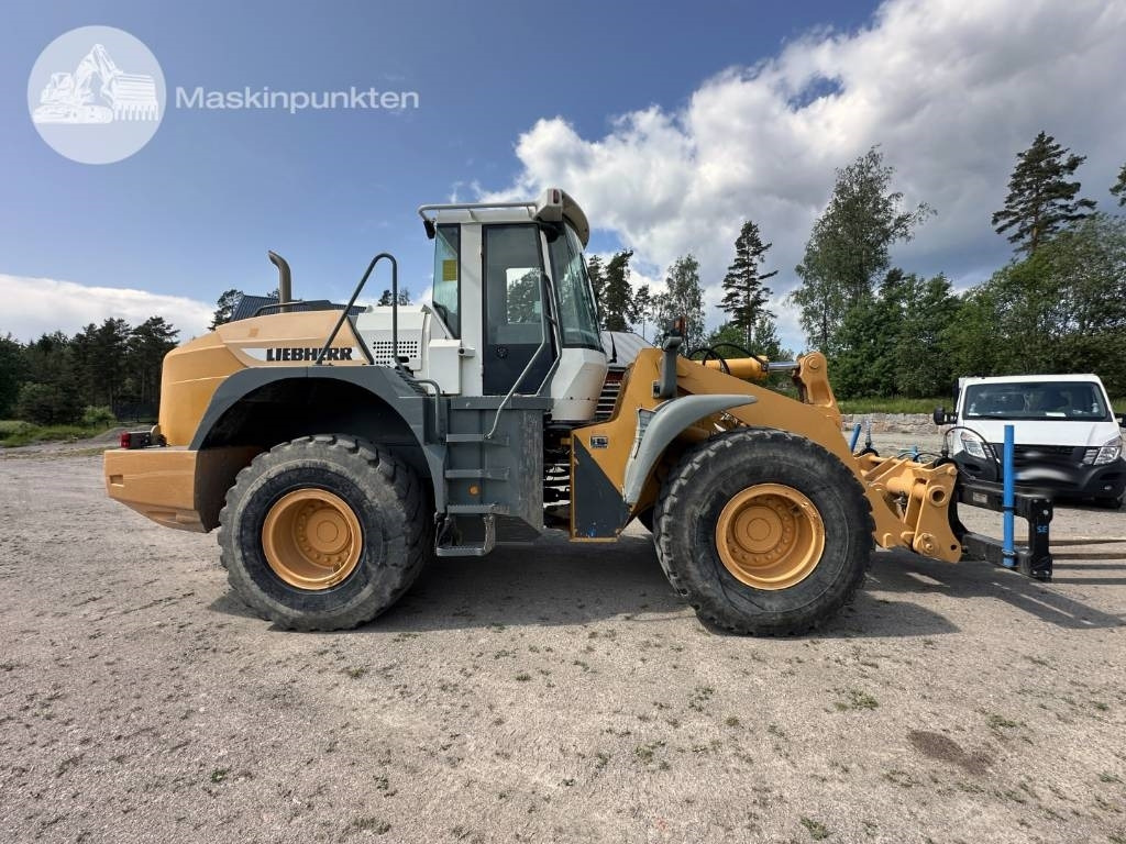 Liebherr L 544 - اللودر بعجل: صور 5 Liebherr L 544 - اللودر بعجل: صور 5