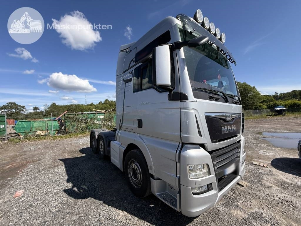 MAN TGX 26.500 Puscher - شاحنة جرار: صور 3 MAN TGX 26.500 Puscher - شاحنة جرار: صور 3