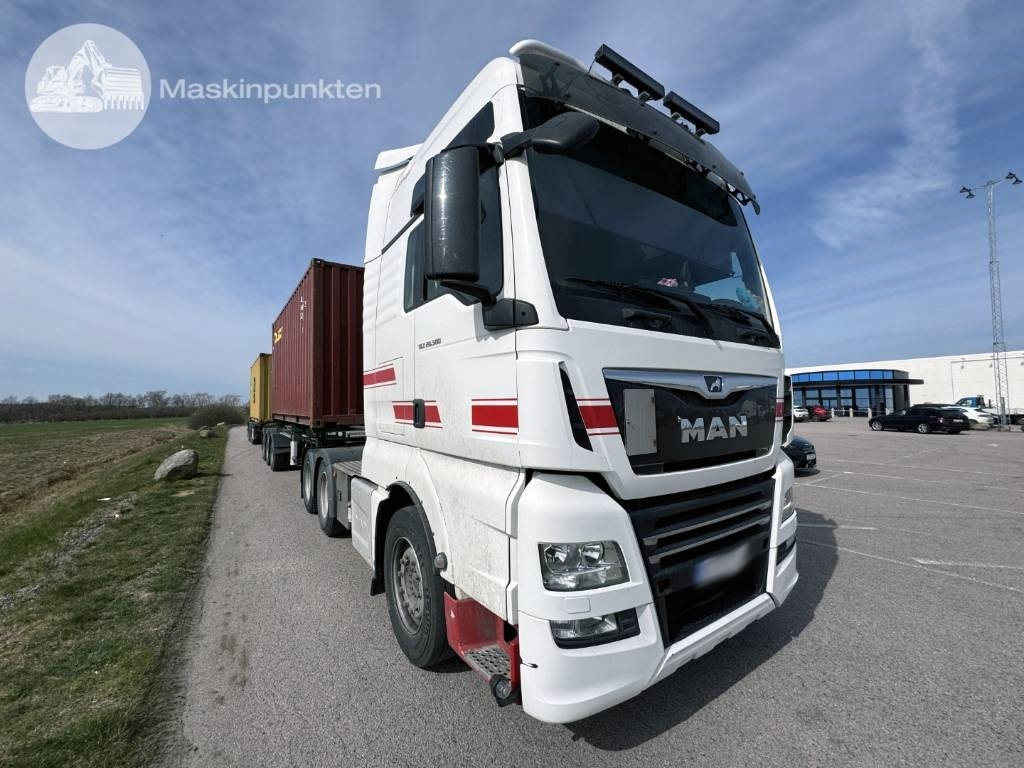 MAN TGX 28.500 - شاحنة جرار: صور 3 MAN TGX 28.500 - شاحنة جرار: صور 3
