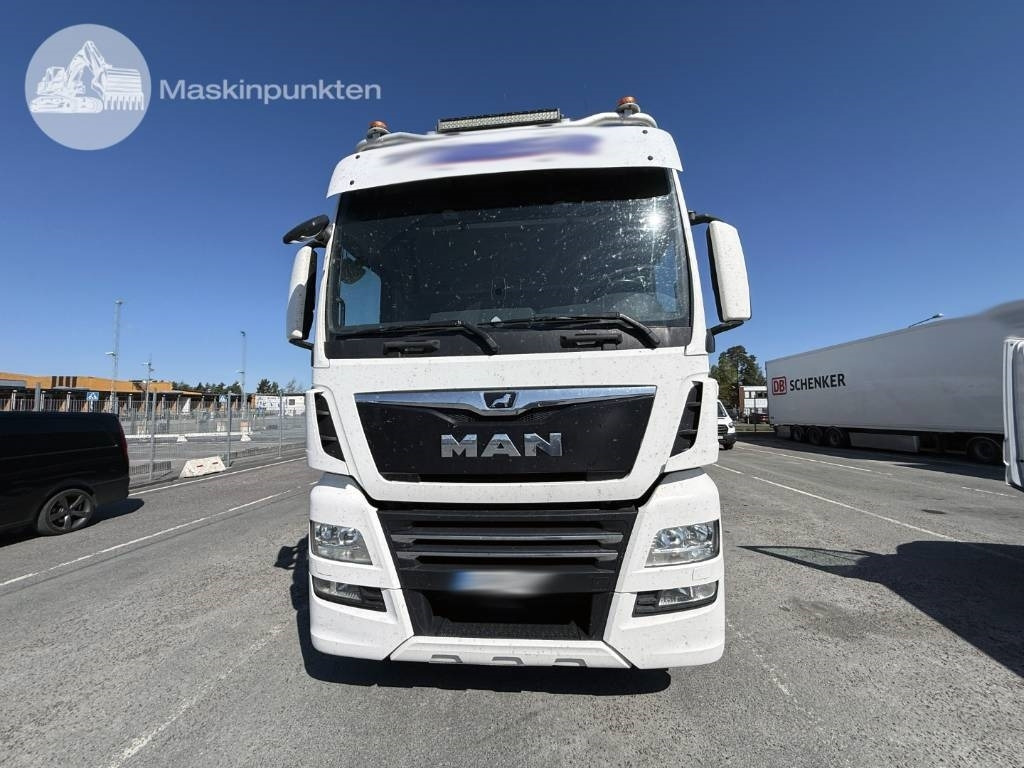 MAN TGX 28.510 - شاحنة جرار: صور 4 MAN TGX 28.510 - شاحنة جرار: صور 4