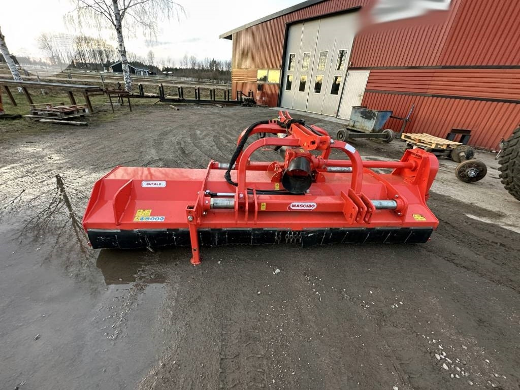 Maschio Buffalo 300 - التقطيع جزازة/ ماكينات قطع الحشائش: صور 4 Maschio Buffalo 300 - التقطيع جزازة/ ماكينات قطع الحشائش: صور 4