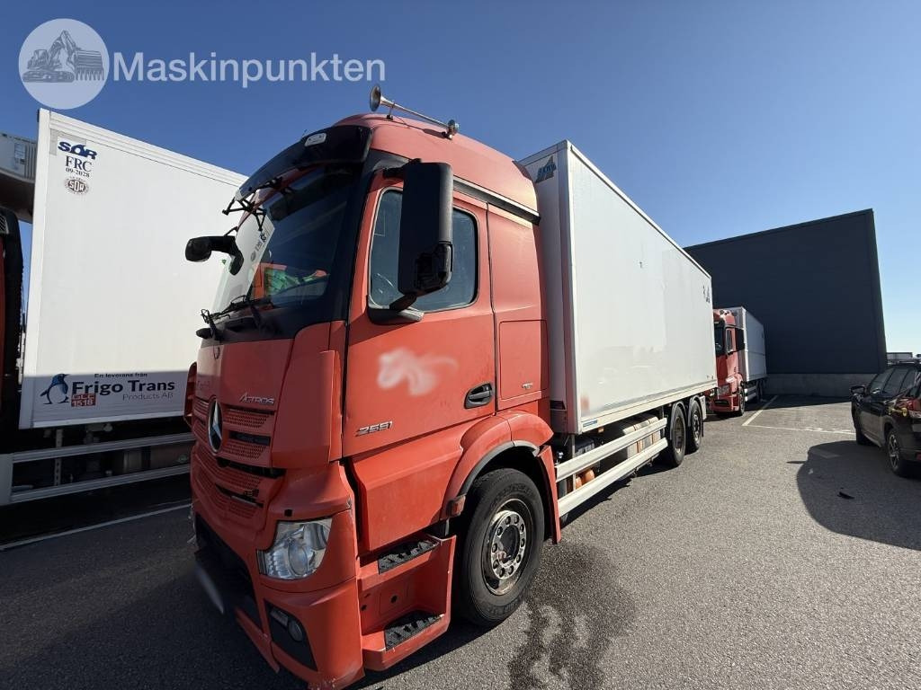 Mercedes-Benz Actros 2551 - مبردة شاحنة: صور 1 Mercedes-Benz Actros 2551 - مبردة شاحنة: صور 1