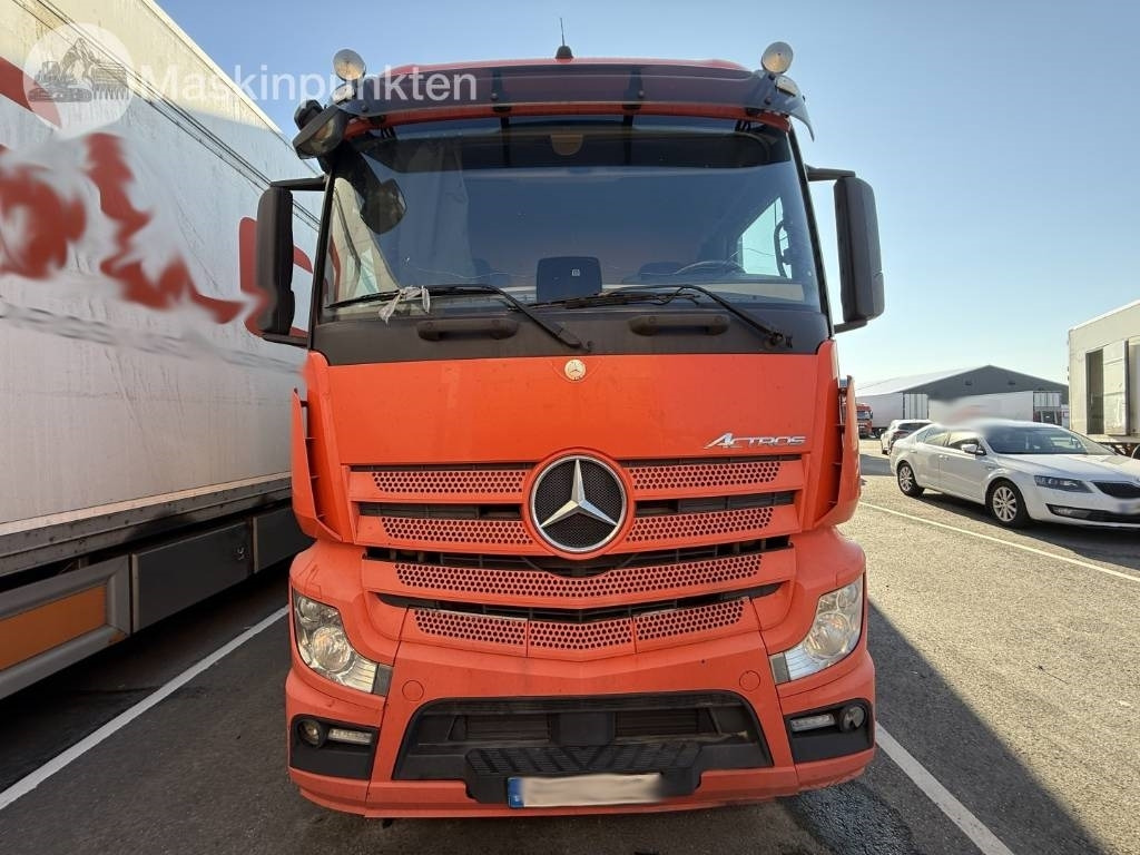 Mercedes-Benz Actros 2551 - مبردة شاحنة: صور 2 Mercedes-Benz Actros 2551 - مبردة شاحنة: صور 2