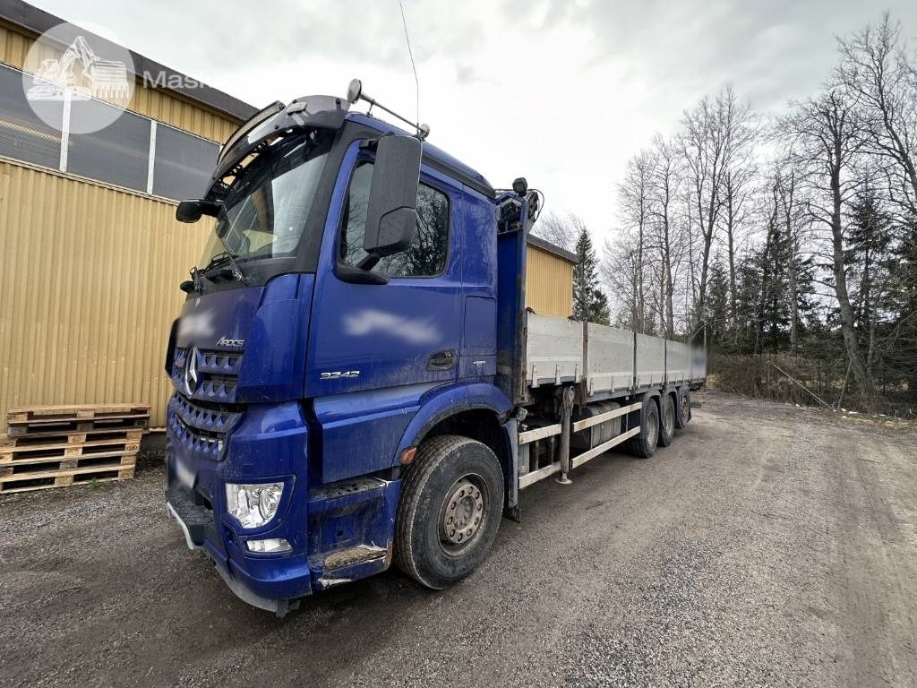 Mercedes-Benz Arocs 3242 - شاحنة كرين: صور 1 Mercedes-Benz Arocs 3242 - شاحنة كرين: صور 1