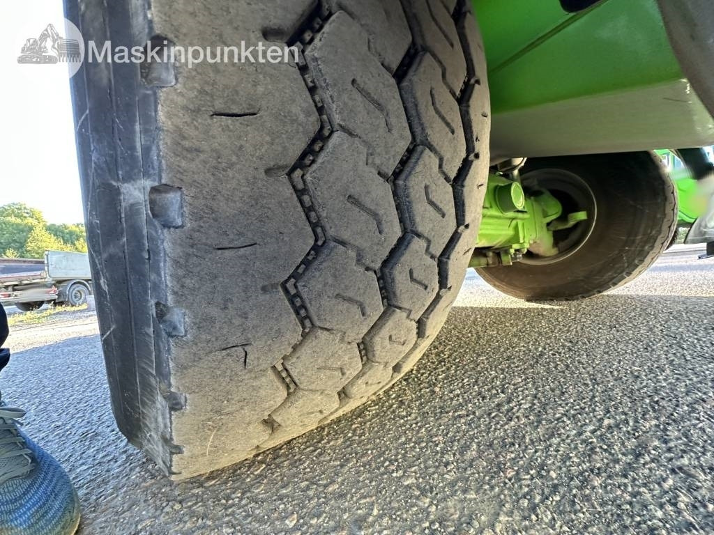 رافعة تلسكوبية Merlo Roto40.30 MCSS: صور 47 رافعة تلسكوبية Merlo Roto40.30 MCSS: صور 47