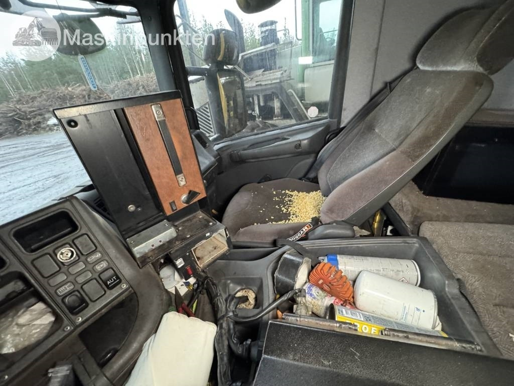 شاحنة قطع الأشجار Scania P 124 G med Timberman: صور 50
