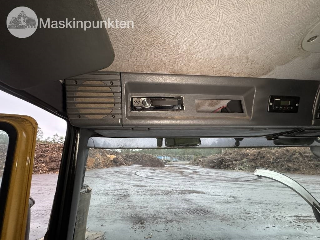 شاحنة قطع الأشجار Scania P 124 G med Timberman: صور 45