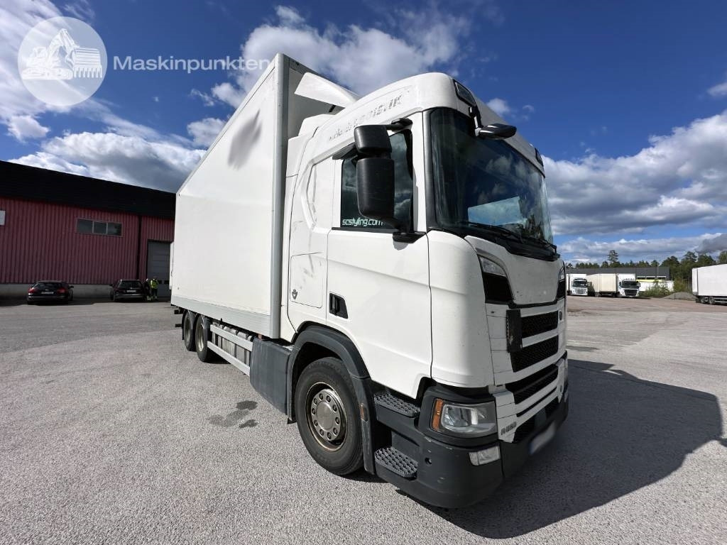Scania R 520 - بصندوق مغلق شاحنة: صور 1 Scania R 520 - بصندوق مغلق شاحنة: صور 1