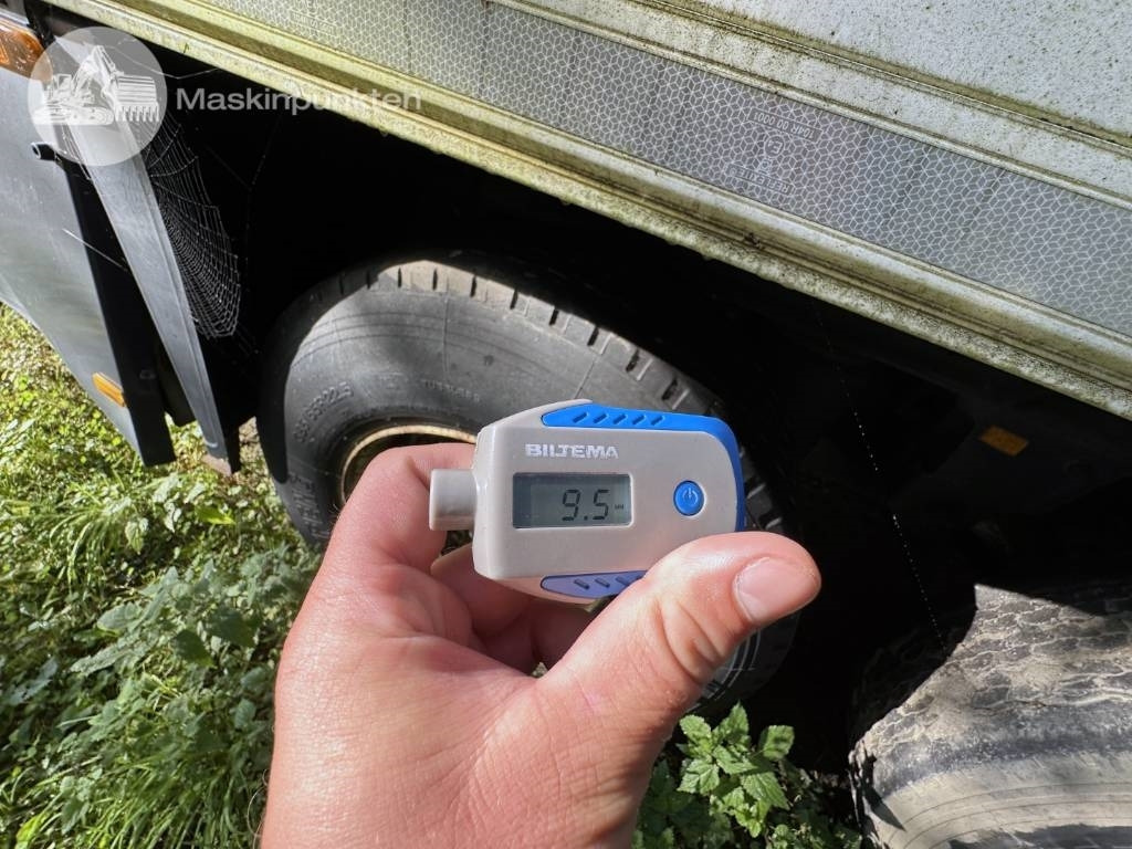 مبردة نصف مقطورة Schmitz Cargobull SKO 24: صور 25